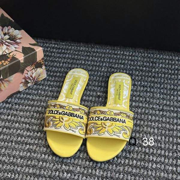 Picture of Dolce Gabbana Slippers _SKUDGsz35-40LY08012812